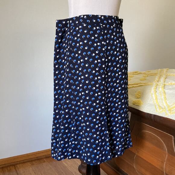 Talbots Blue Dotted Chiffon Skirt, Size 12P - Picture 4 of 7